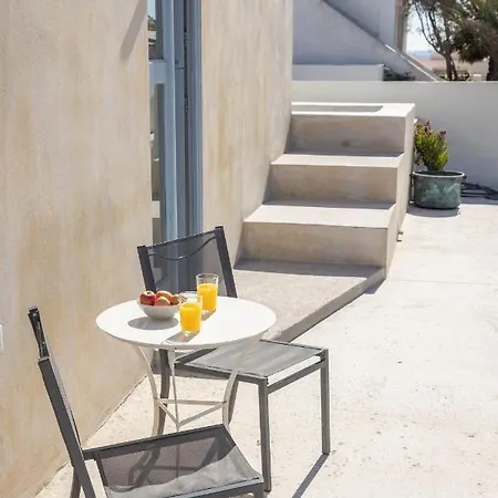 Oia'S Cellars Apartment Exterior photo