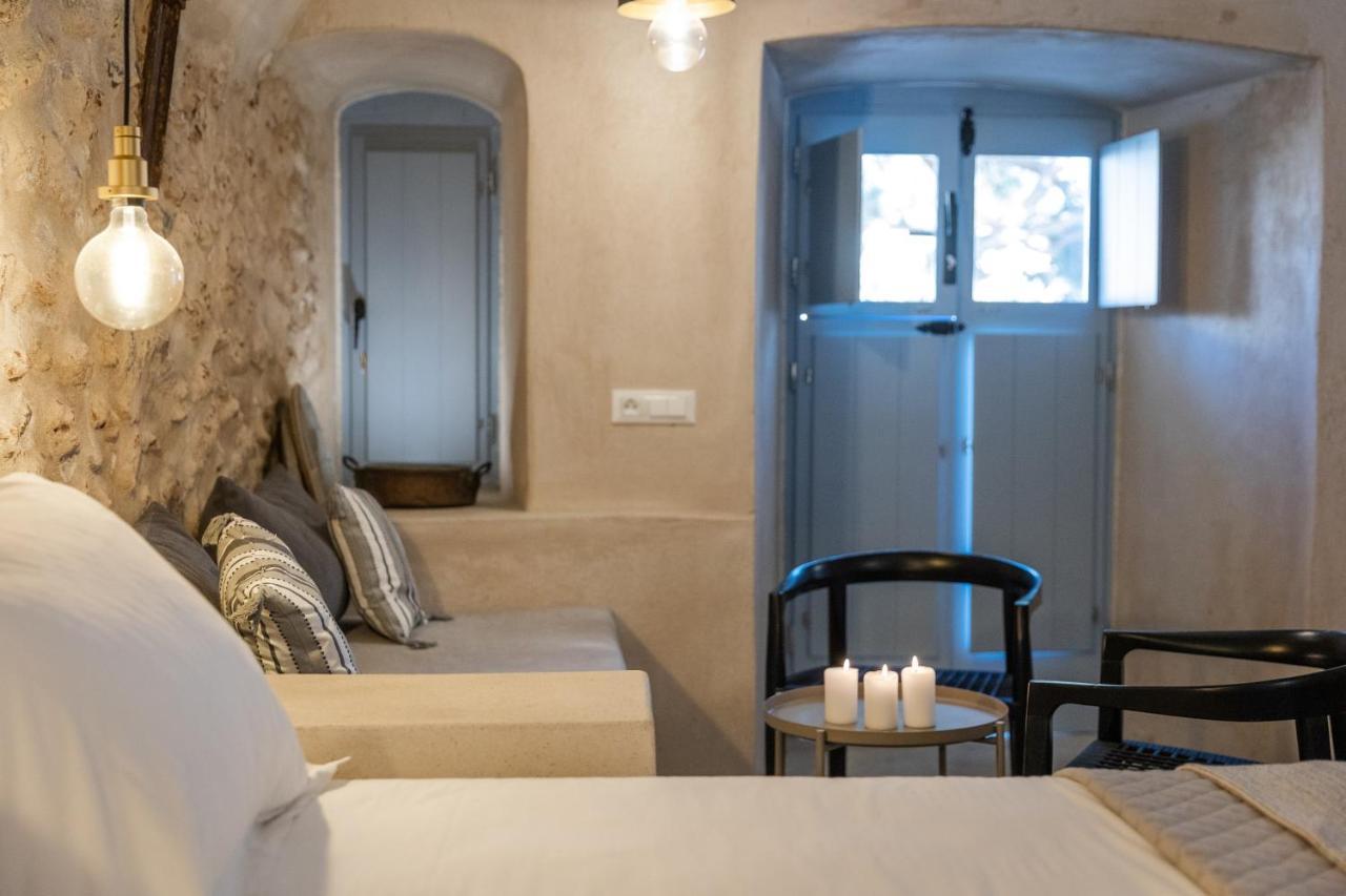 Oia's Cellars Апартаменты *
